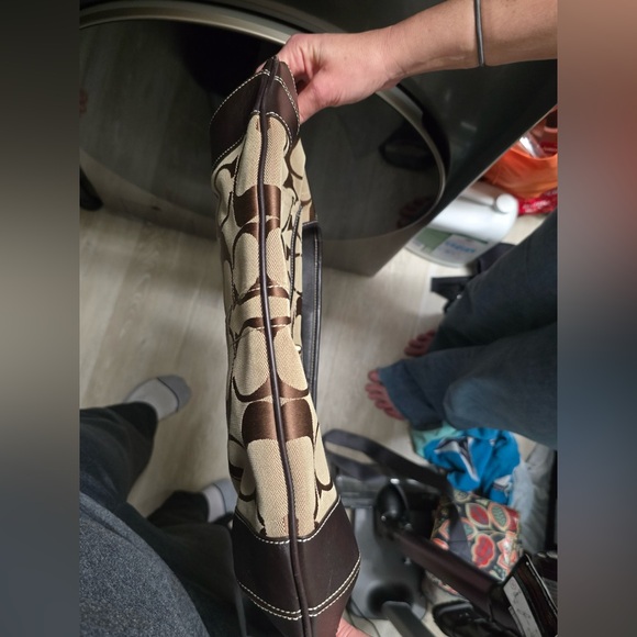 Coach Beige Brown Logo Canvas Shoulder Bag Classic Hobo - Picture 2 of 4